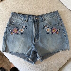 Vero Moda Denim Shorts M Light Blue Floral Embroidered Cut Off
